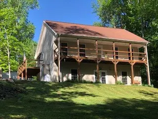 Waterfront Country Home in Western Ky Lake Barkley