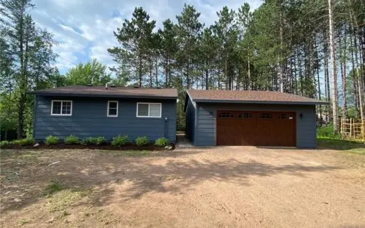 Remodeled Riverfront Home on Willow River in Pine County Mn
