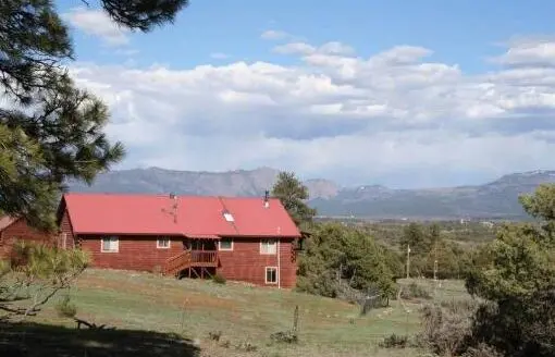 Mountain Log Home for Sale–nr Heron Lake-views