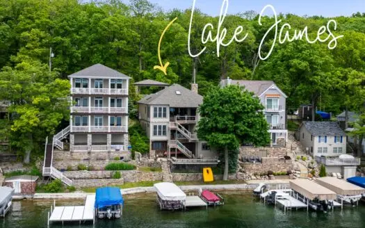 Lakefront Home For Sale in NE Indiana