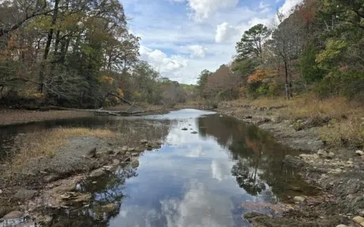 Acreage on Kiamichi River –  National Forest Area