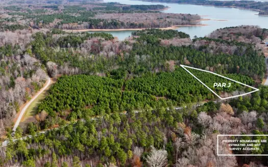 Rare Kerr Lake Shoreline: Your Private Oasis Awaits in NC