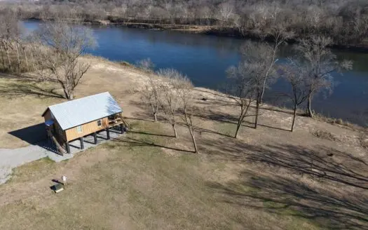 Riverfront Cabin And Acreage For Sale In North Central Arkansas