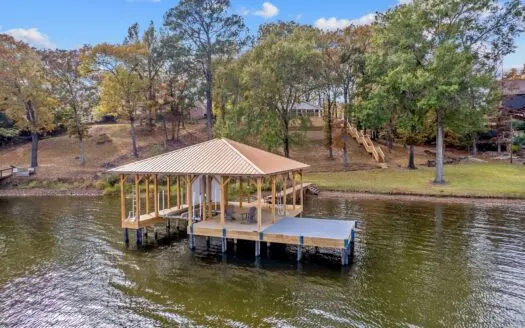 Lakefront Home on Lake Tyler East of Dallas near Tyler Texas